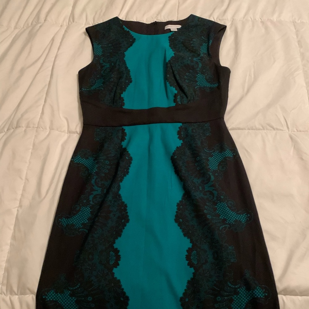 Dress, knee length